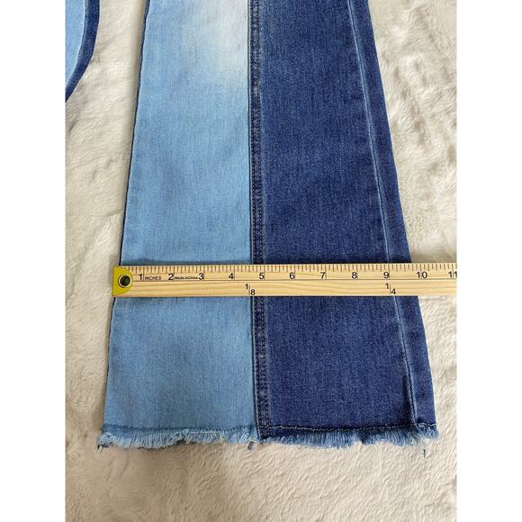 Madden NYC High Rise Flared Women’s Jeans - Picture 4 of 8